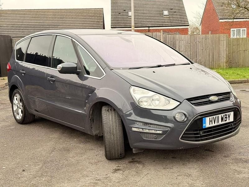 Used Ford S-MAX Titanium 140 HP (102 kW) 2011 Grey MPV