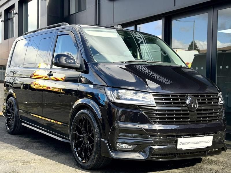 Usado VW Transporter Highline 2022 Preto Van