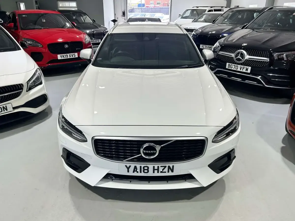 Used Volvo V90 R-Design Pro 2018 White Estate