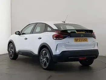 Used Citroën C4 PureTech 101 HP (74 kW) 2023 White SUV