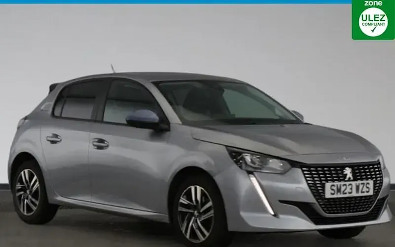 Used Peugeot 208 Active+ 102 HP (75 kW) 2023 Hatchback