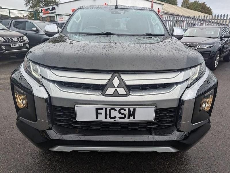 Used Mitsubishi L200 Warrior 148 HP (108 kW) 2020 Black Pickup