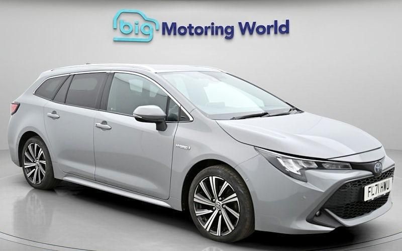 Used Toyota Corolla Design 184 HP (135 kW) 2021 Estate