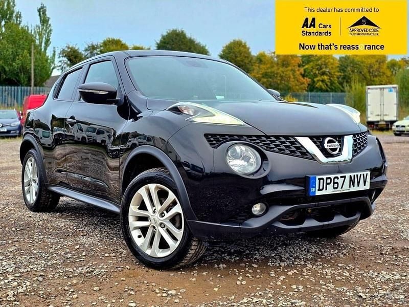 Black Used 2018 Nissan Juke N-Connecta SUV | £9,688 (Good price) - Image 1/4