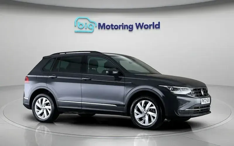 Used VW Tiguan Life 245 HP (180 kW) 2022 Grey SUV