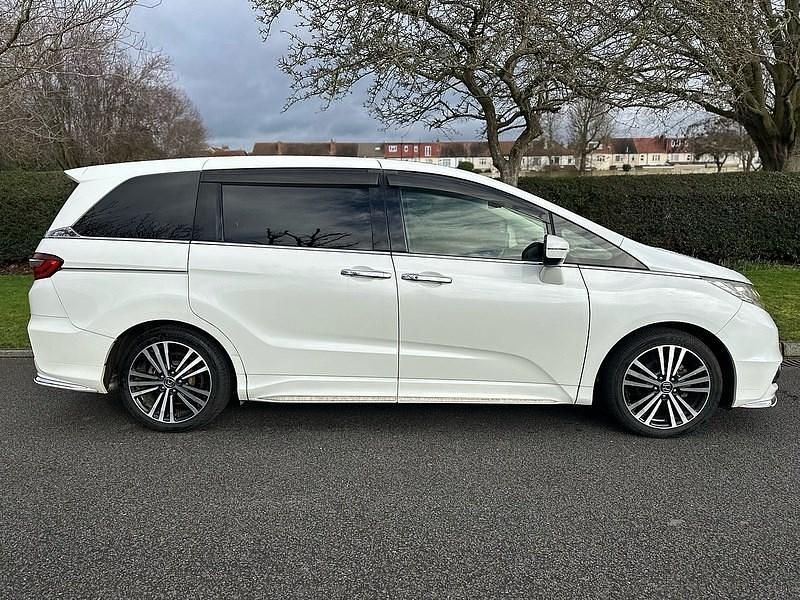Used Honda Odyssey 280 HP (205 kW) 2026 White MPV