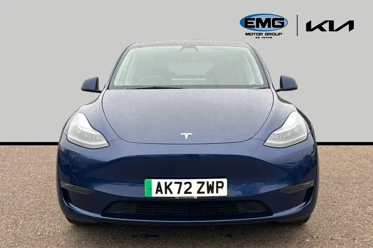 Używany Tesla Model Y Long Range AWD 282 kW (384 KM) 2022 Niebieski SUV