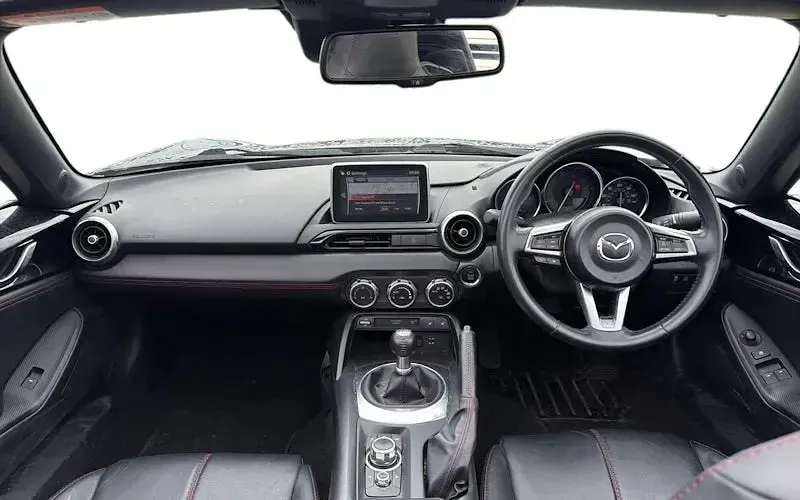 Used Mazda MX5 Inclusive 160 HP (117 kW) 2017 Black Cabriolet