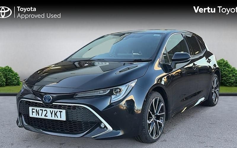 Used Toyota Corolla 184 HP (135 kW) 2022 Black Hatchback