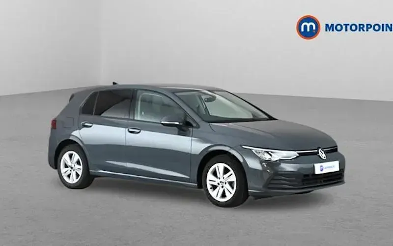 Used VW Golf VIII Life 150 HP (110 kW) 2023 Hatchback