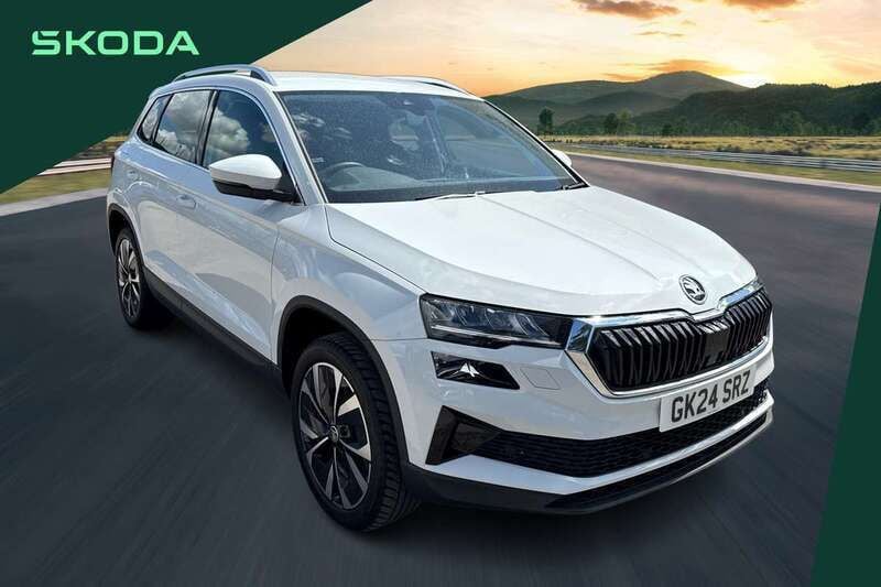 White Used 2024 Skoda Karoq SE L SUV | £19,766 (Good price) - Image 1/4