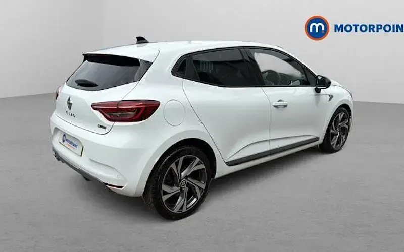 Used Renault Clio RS Line 90 HP (66 kW) 2023 White Hatchback
