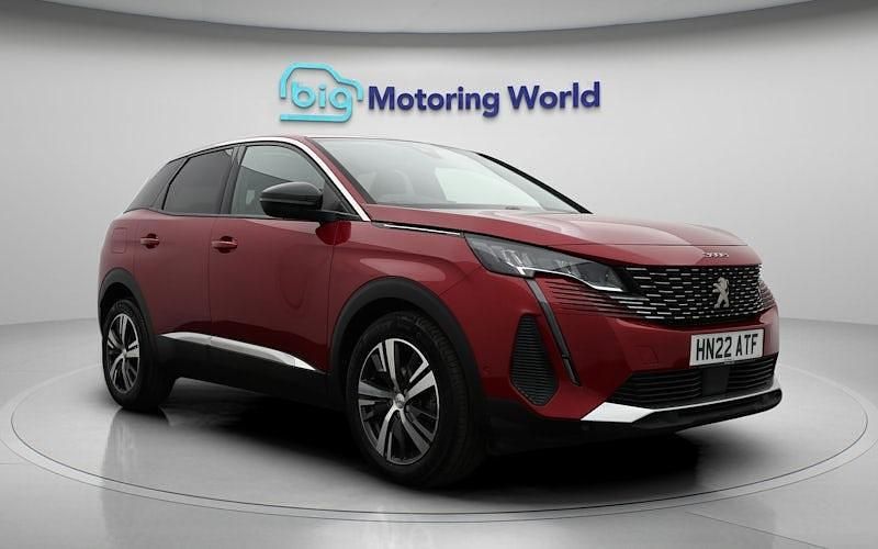Second-hand Peugeot 3008 Allure 131 CP (96 kW) 2022 Roșu SUV