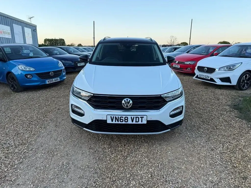 Used VW T-Roc Design 150 HP (110 kW) 2018 White SUV