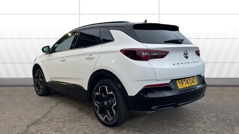 Used Vauxhall Grandland X Ultimate 136 HP (100 kW) 2024 White SUV