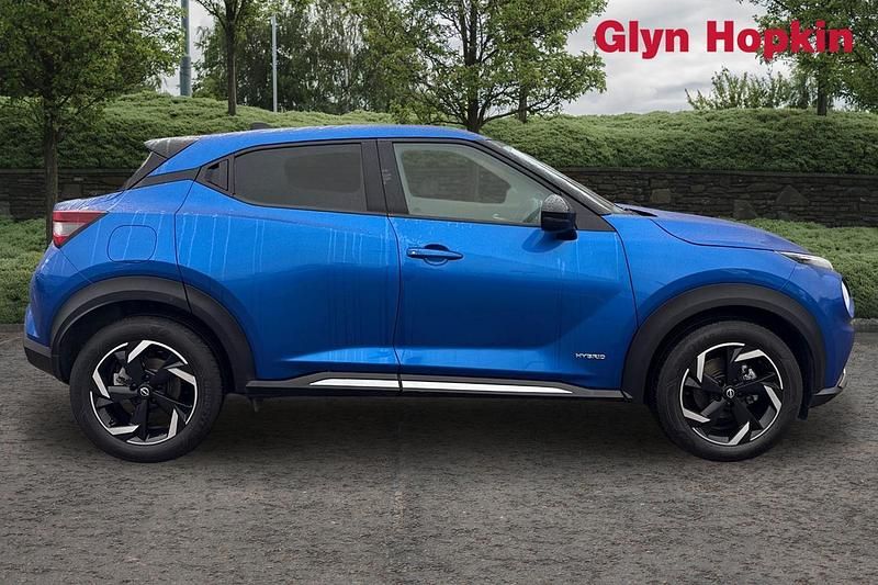 Used Nissan Juke N-Connecta 143 HP (105 kW) 2023 Blue SUV