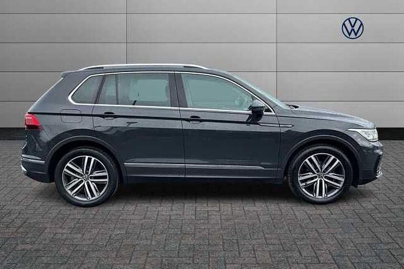 Used VW Tiguan Elegance 150 HP (110 kW) 2022 Grey SUV