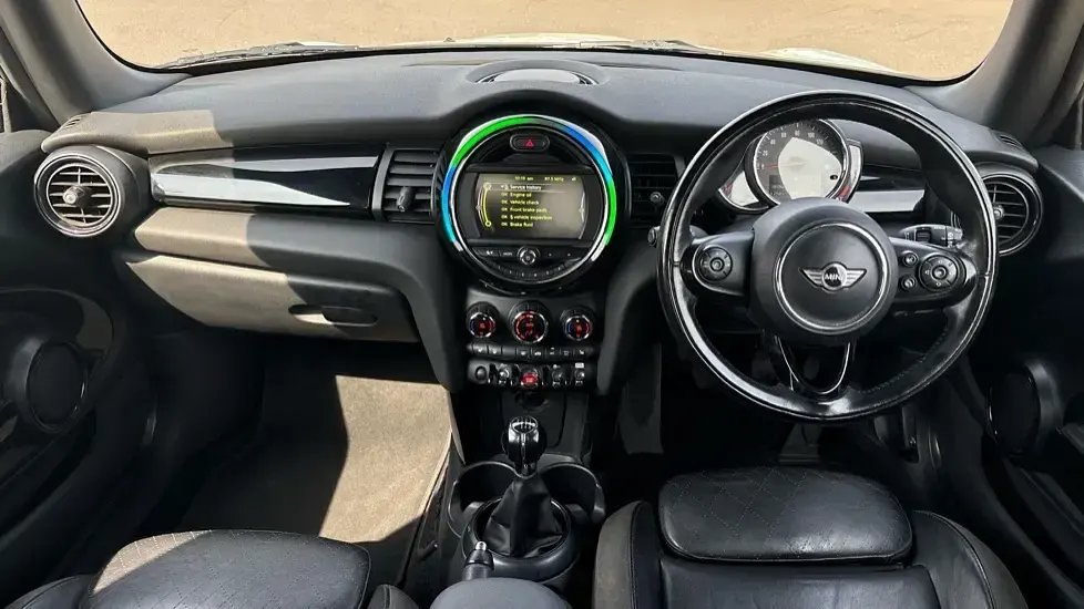Used Mini Cooper S Hatch 189 HP (139 kW) 2018 Blue Hatchback
