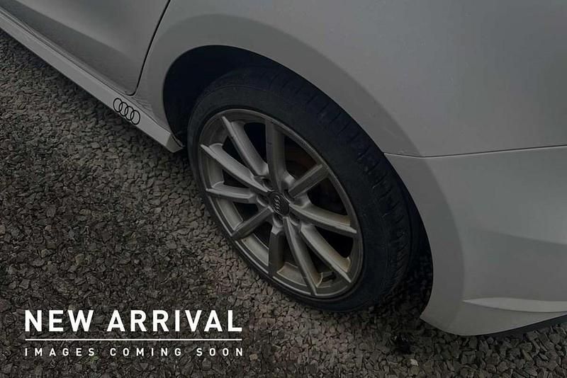 Used Audi A1 S-Line 123 HP (90 kW) 2017 White Hatchback