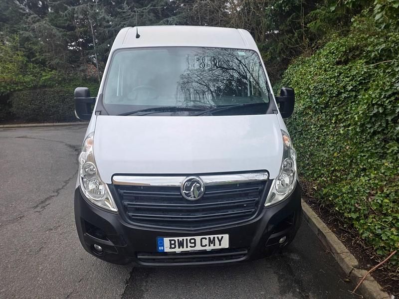 Used Vauxhall Movano 2019 White MPV