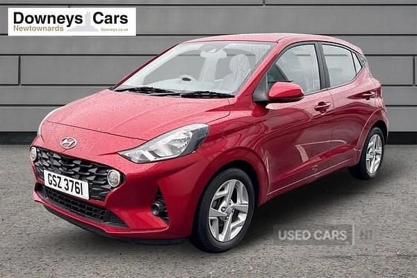 Used Hyundai i10 SE 67 HP (49 kW) 2022 Red Hatchback