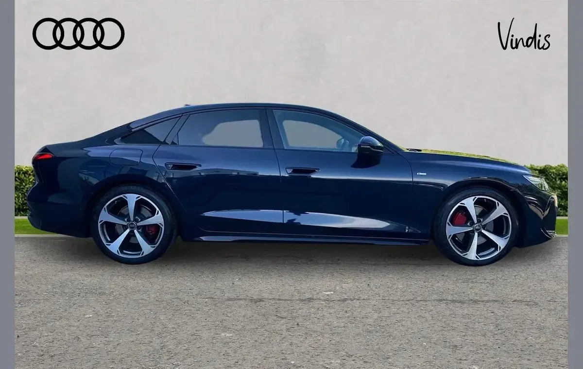 Used Audi A6 S-Line 200 HP (147 kW) 2026 Blue Sedan