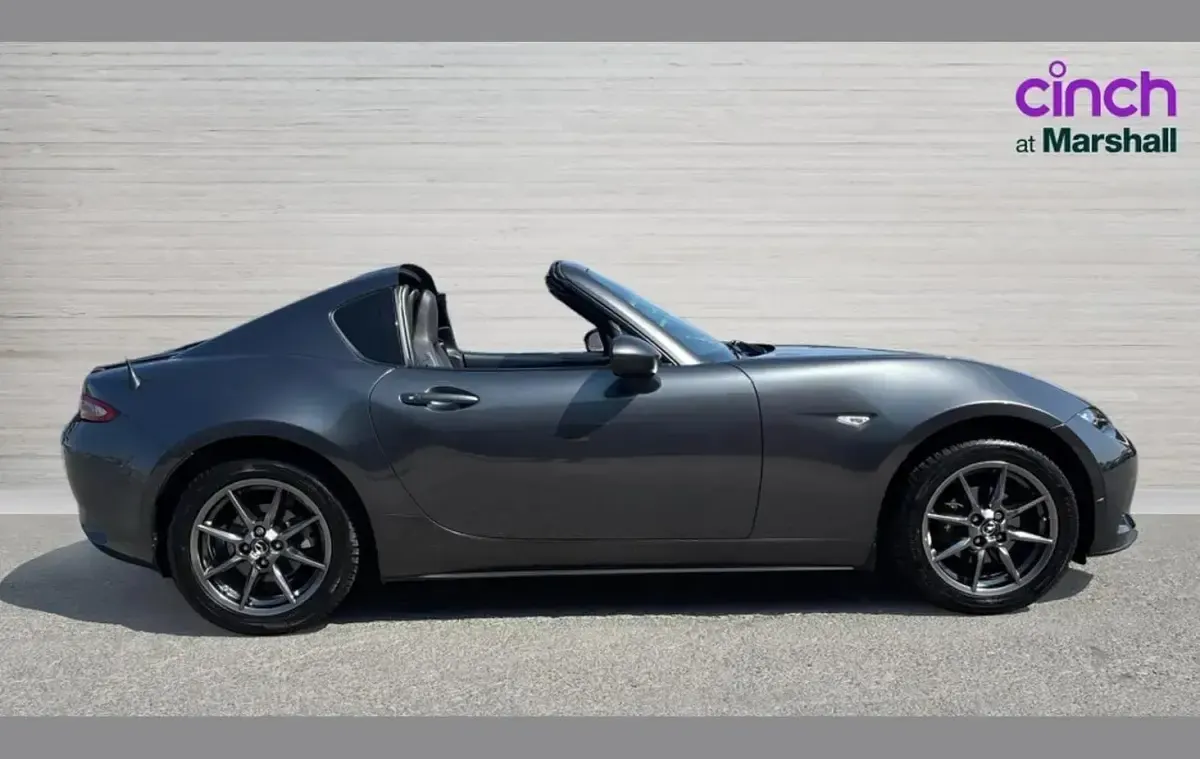 Used Mazda MX5 Inclusive 128 HP (94 kW) 2018 Grey Cabriolet