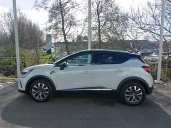 Used Renault Captur Version S 91 HP (66 kW) 2021 White SUV