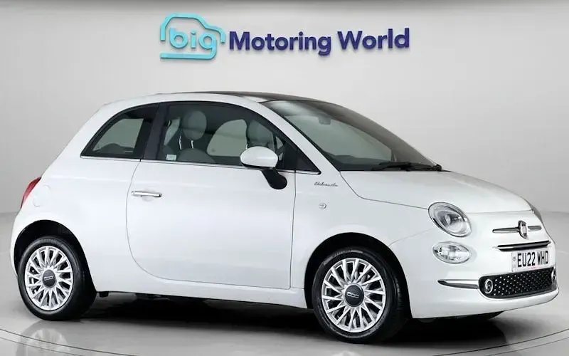 Used Fiat 500 Dolcevita 69 HP (50 kW) 2022 Hatchback