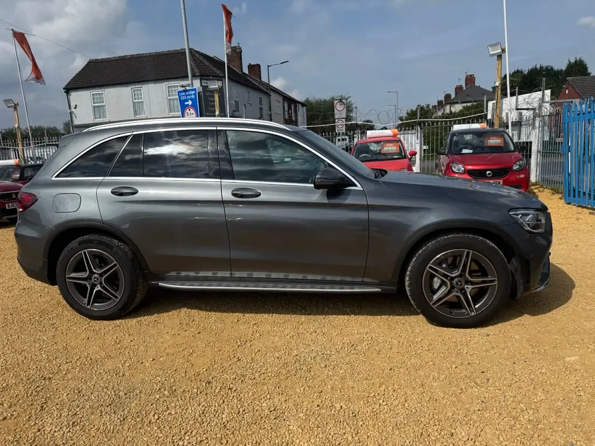 Gebraucht Mercedes GLC220 AMG line 2020 Grau Kombi