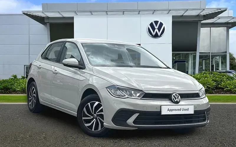 Used VW Polo Life 95 HP (69 kW) 2024 Hatchback