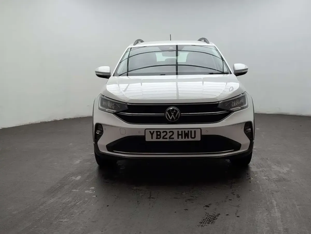 Used VW Taigo Life 93 HP (68 kW) 2022 White SUV