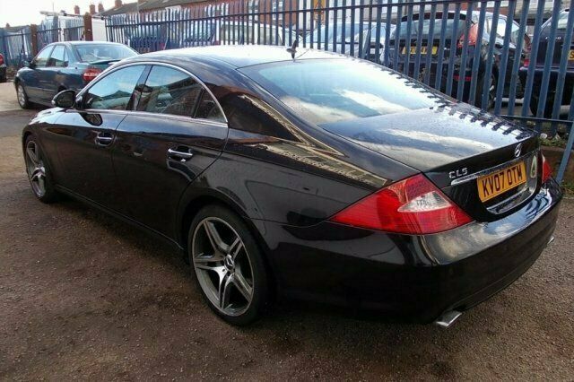 Used Mercedes CLS320 2007 Sedan