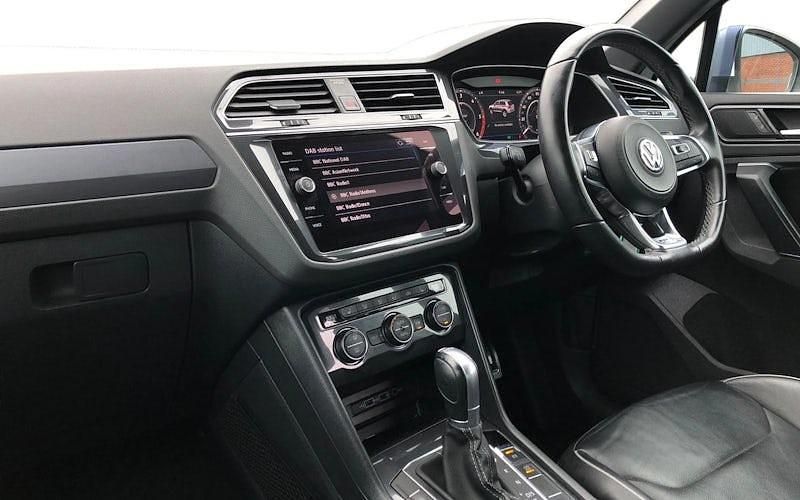 Used VW Tiguan Sportline 150 HP (110 kW) 2018 White SUV