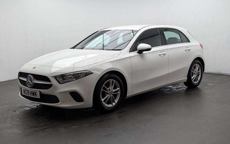 Used Mercedes A180 SE 136 HP (100 kW) 2021 Hatchback