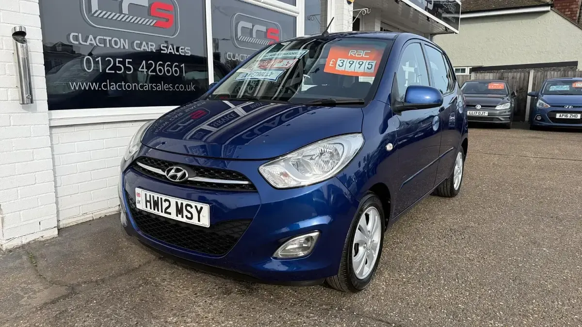Used Hyundai i10 Active 85 HP (62 kW) 2012 Blue Hatchback