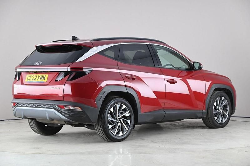 Used Hyundai Tucson Premium 150 HP (110 kW) 2022 Red SUV
