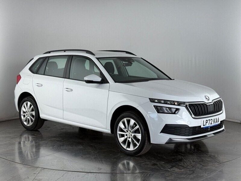 White Used 2023 Skoda Kamiq SE SUV | £16,800 (Super price) - Image 1/3