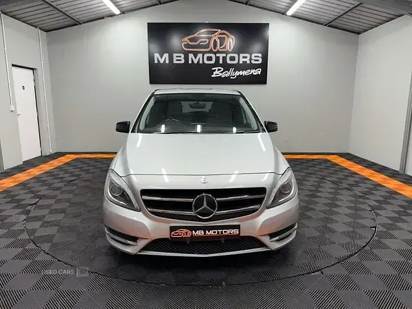 Used Mercedes B180 2013 Silver Hatchback