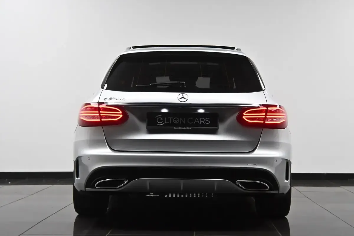 Used Mercedes C250 AMG Line Premium 204 HP (150 kW) 2018 Silver Estate