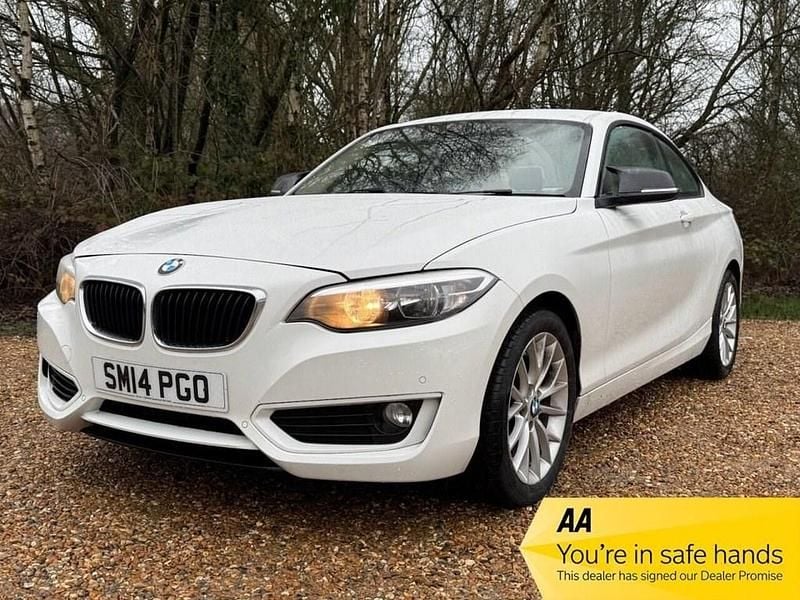 Used BMW 218 143 HP (105 kW) 2014 White Coupe