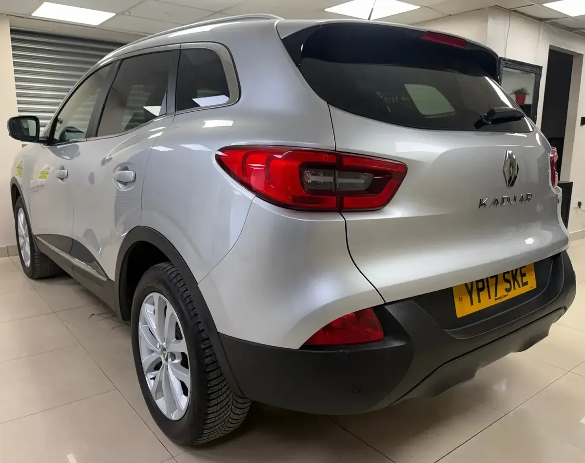 Used Renault Kadjar Dynamique 110 HP (80 kW) 2017 Silver SUV