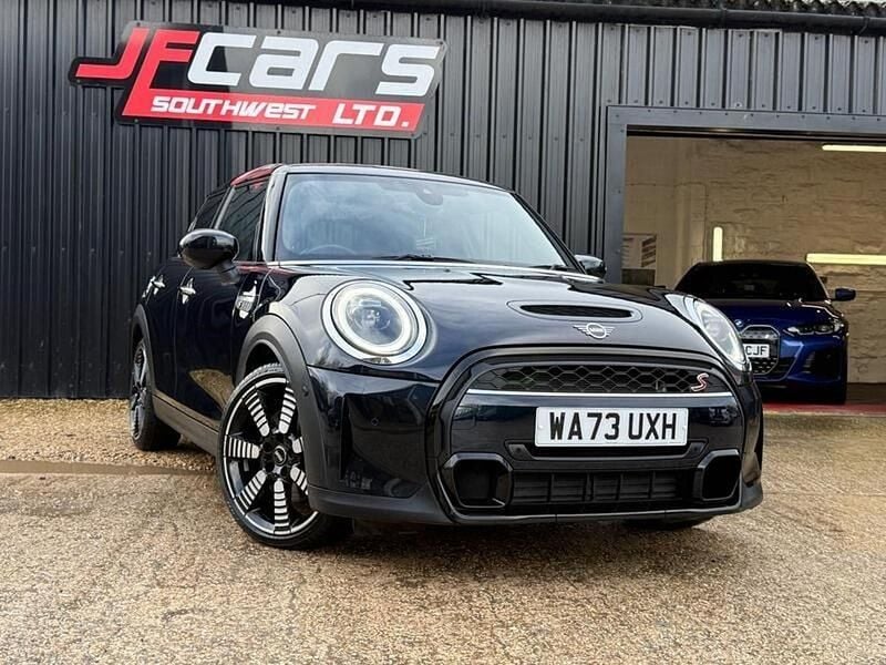 Used Mini Cooper S Exclusive 2023 Black Hatchback