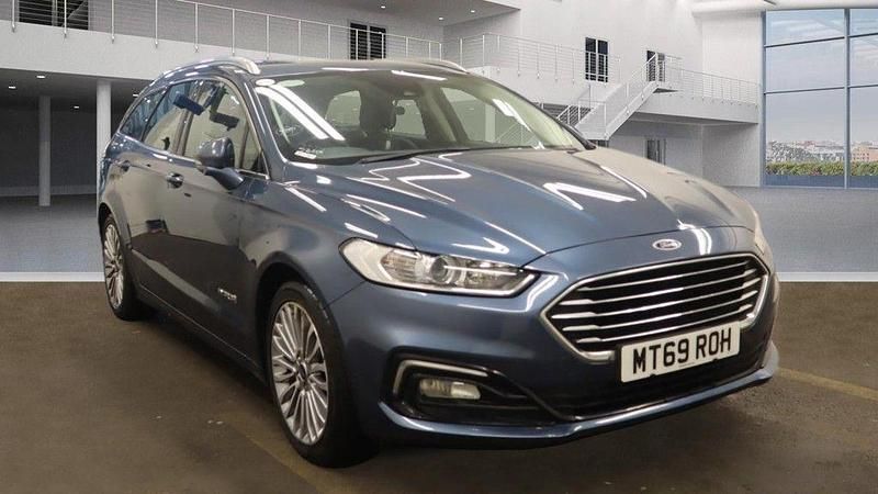 Blue Used 2019 Ford Mondeo Titanium Estate | £11,490 (Fair price) - Image 1/2