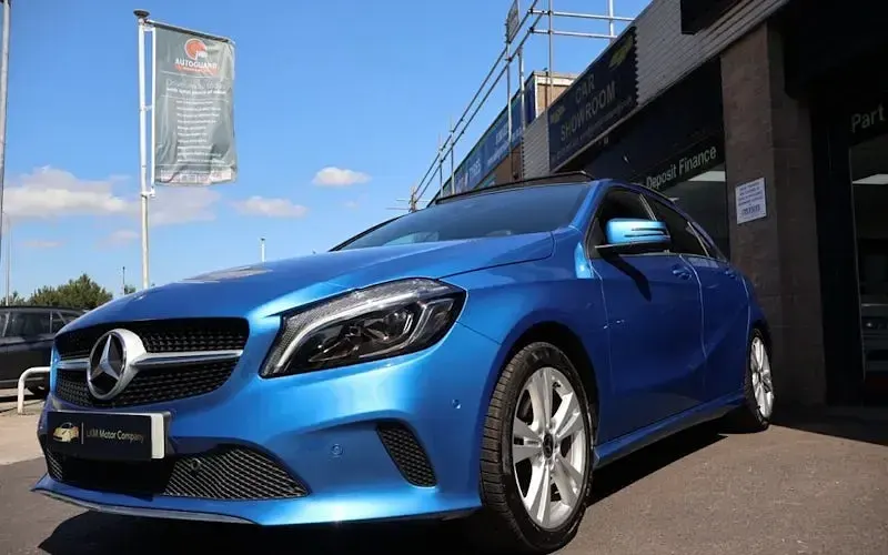 Used Mercedes A200 Premium Plus 136 HP (100 kW) 2016 Blue Hatchback