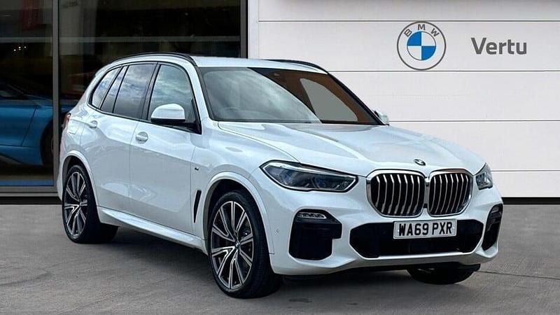 White Used 2019 BMW X5 M Sport SUV | £36,069 (Good price) - Image 1/3
