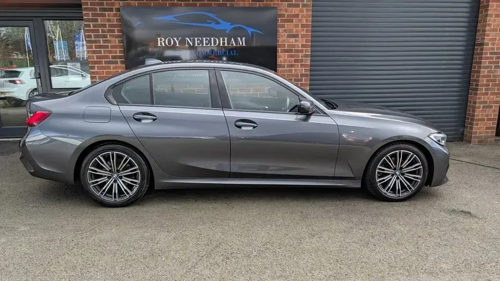 Used BMW 318 M Sport 156 HP (114 kW) 2022 Grey Sedan