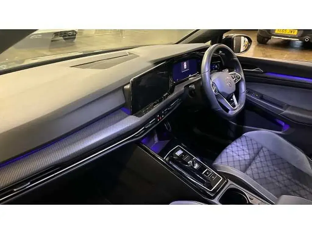 Used VW Golf VIII 150 HP (110 kW) 2024
