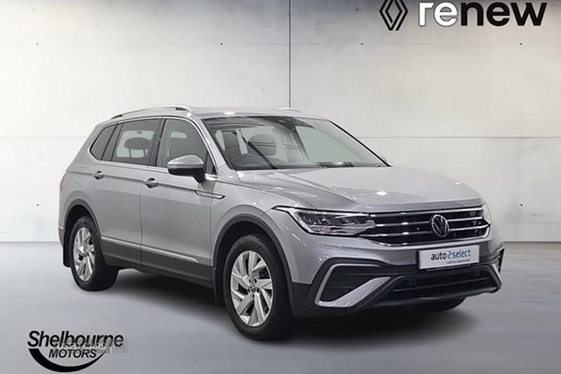 Used VW Tiguan Allspace Life 150 HP (110 kW) 2023 Silver SUV