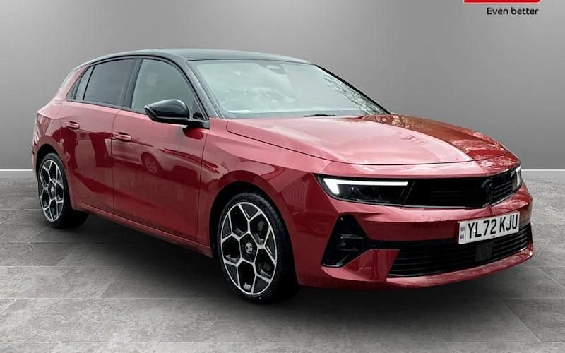 Begagnad Vauxhall Astra 131 HK (96 kW) 2026 Halvkombi